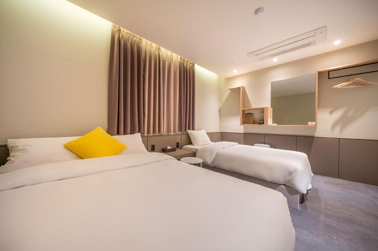 Chuncheon Bom Stay Экстерьер фото