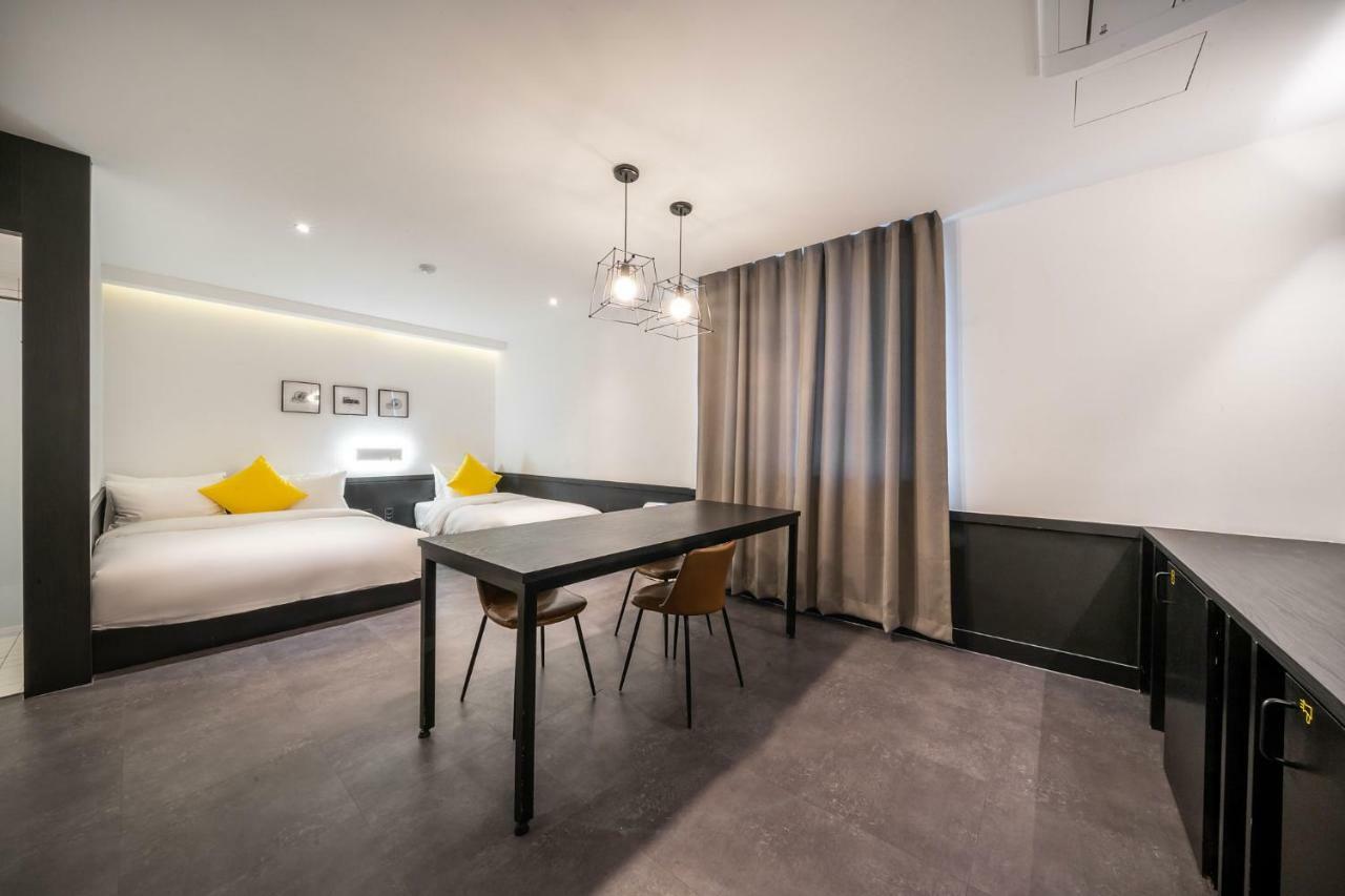 Chuncheon Bom Stay Экстерьер фото
