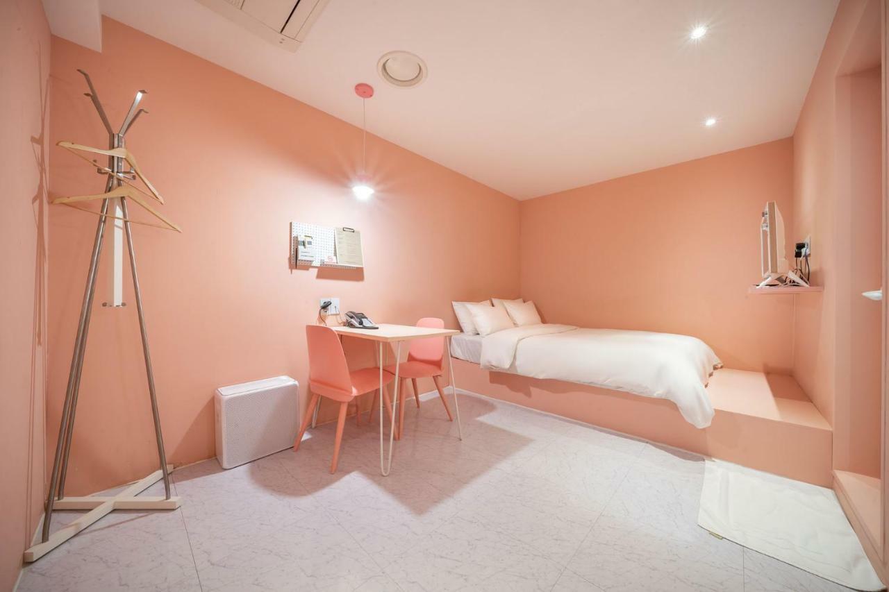 Chuncheon Bom Stay Экстерьер фото